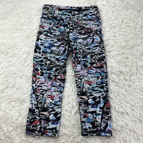 Lululemon Break Free Crop (Nulux 17") Culture Clash Starlight Black - Picture 6 of 6